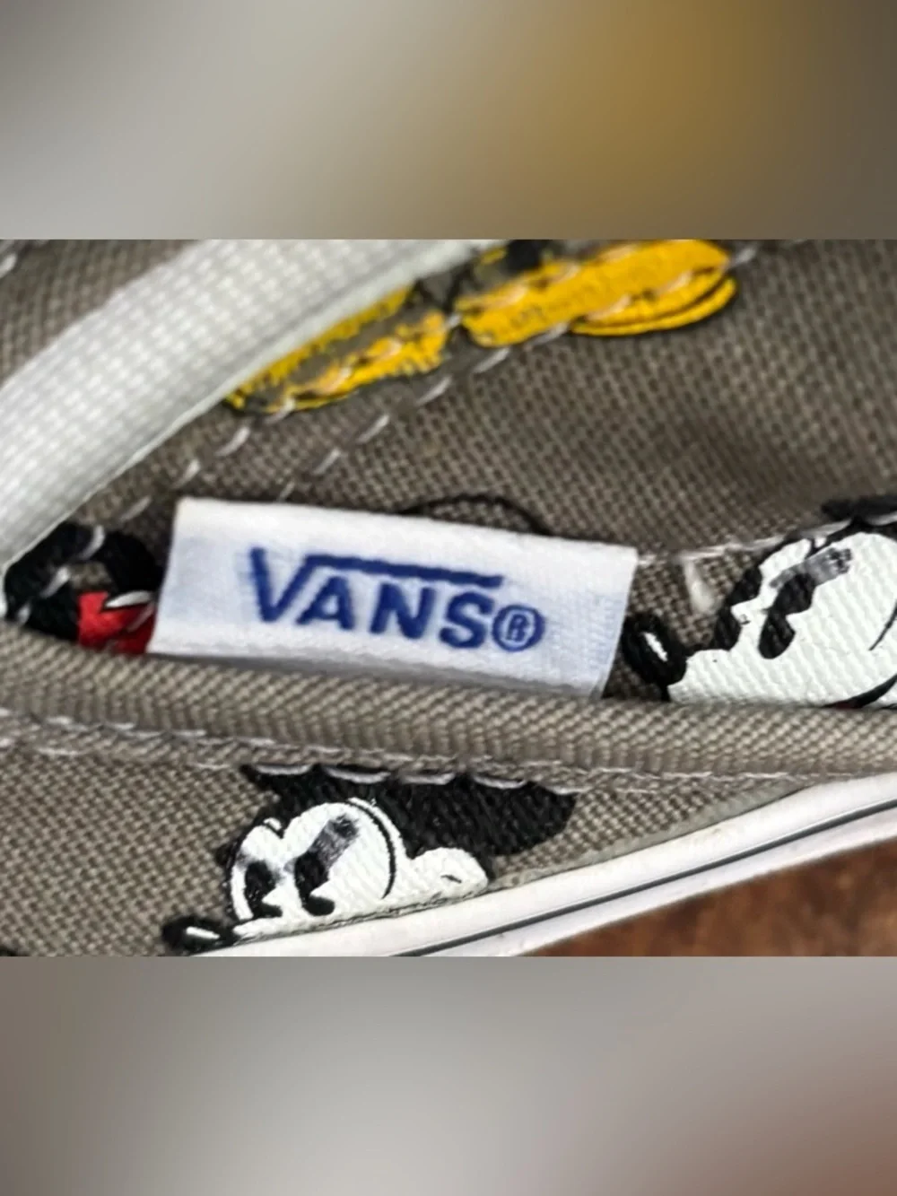 Vans x Disney Mickey Mouse classic  slip on shoes Sz 10 men